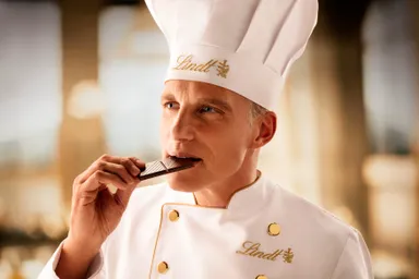 五感を使ったチョコレートのテイスティング(味わう)