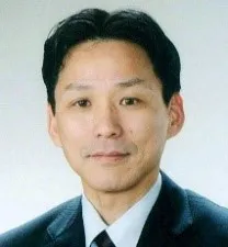 鶴ヶ野未央 氏