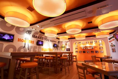 HOOTERS銀座店