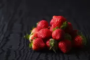 一人一皿「5ブランドの苺食べ比べプレート」(イメージ)