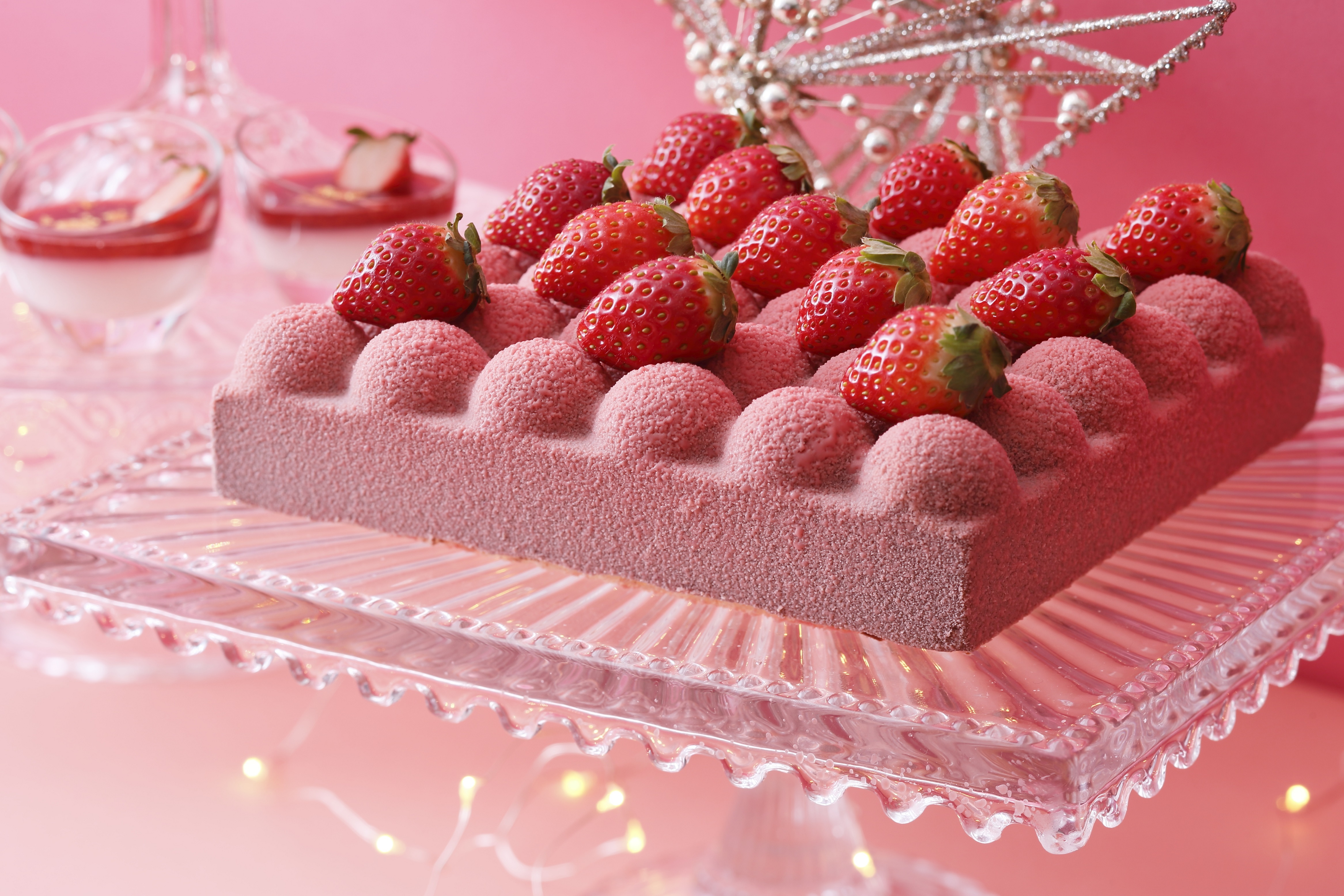 プラネタリウムをテーマにしたストロベリースイーツビュッフェが 京都センチュリーホテルにて1月11日より期間限定開催 Super Strawberry Fair 19 Strawberry Planet あまおう 煌めく 可憐ないちごスイーツが食べ放題 京都センチュリーホテルのプレスリリース