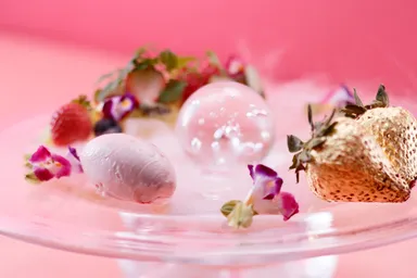 毎日1名様に「黄金のいちご」をプレゼント