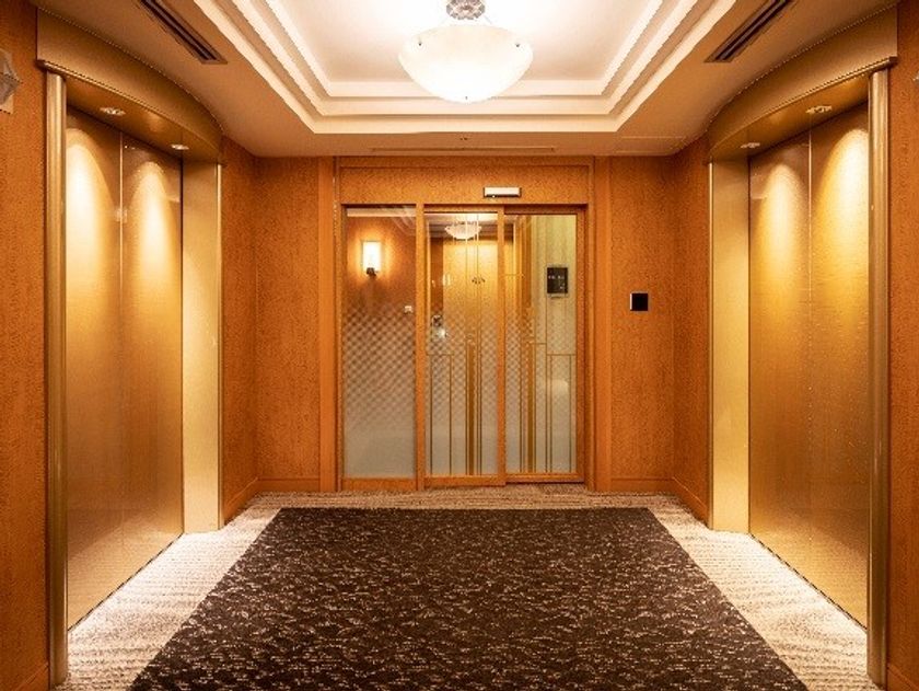 ～14フロア300室をより快適な空間へ～
全客室フロアのリニューアルが完了！
2018年11月15日（木）全工事が終了