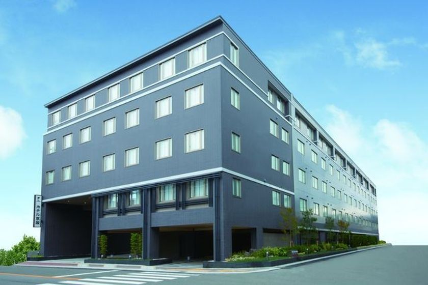 ビジネスや観光で宿泊需要が拡大中の京都に、
宿泊特化型ホテルが誕生！
2018年12月1日（土）
「ホテル京阪　京都八条口」がOPEN！　
