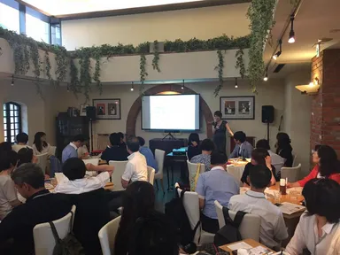 ビジネス交流会で満席にした様子