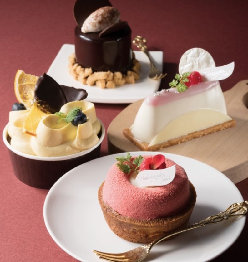 カラメルショコラの濃厚ケーキから、
果実の酸味がアクセントの大人のケーキまで
冬のおすすめケーキ4種が登場
2018年12月1日（土）～2019年1月31日（木）