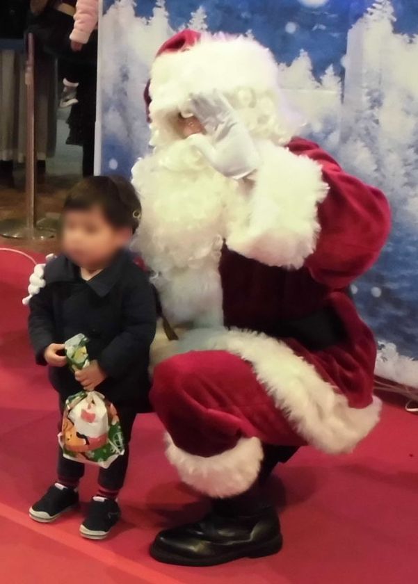 サンタクロースと記念撮影ができる！
クリスマスイベント「エビスタにサンタクロースがやってくる！」を実施。
