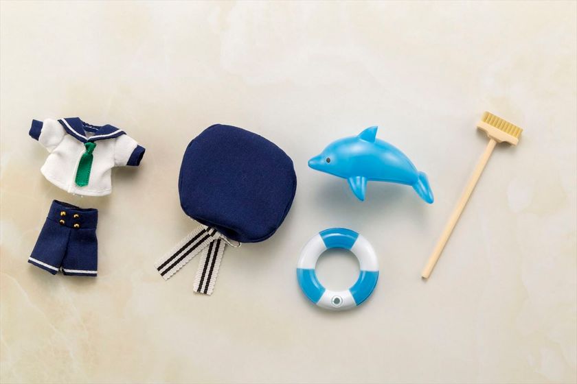 「キューポッシュえくすとら」に新シリーズ！【おしごともーど】登場！
第一弾は「水兵さん」！
～マリン～では水色を基調としたイルカやうきわがセットに！