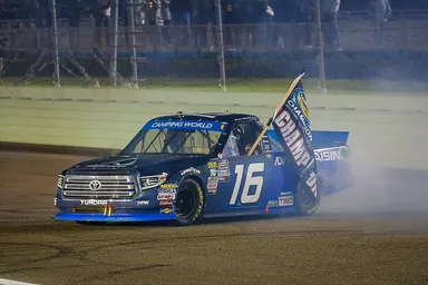 トヨタ タンドラ　NASCAR仕様