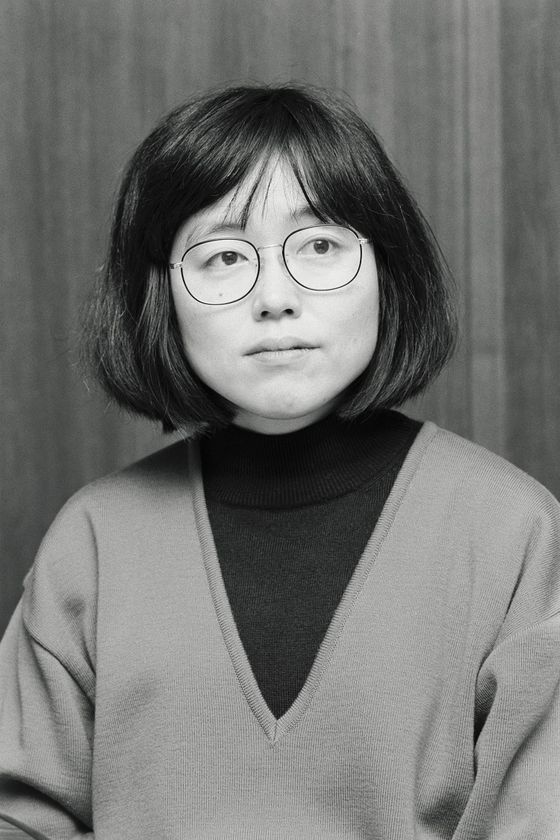 一人の若き女性ジャーナリストの執念の取材が
カルト教団を逮捕、極刑へと追い詰めた。
「江川紹子VSオウム真理教」全記録を電子書籍で復刻！
