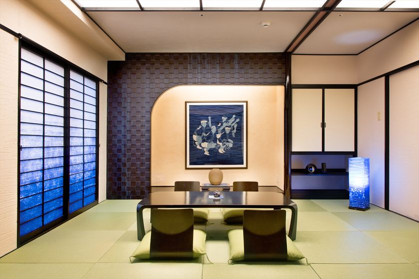 ≪阿波藍ルーム・全4室完成≫
徳島県×阿波藍の匠×ルネッサンス リゾート ナルト　
日本を代表する藍・Japan Blueにふれる、泊まれる阿波藍ギャラリー