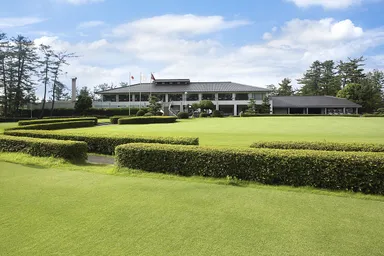 クラブハウス外観