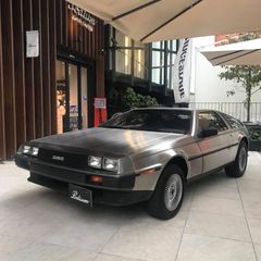 デロリアン DMC-12