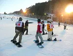 BURTONスノーボードスクールの様子