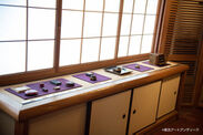 茶道具を扱う齋藤紫紅洞の展示の様子