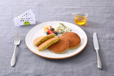 アレンジレシピ　はちみつ豆乳パンケーキ