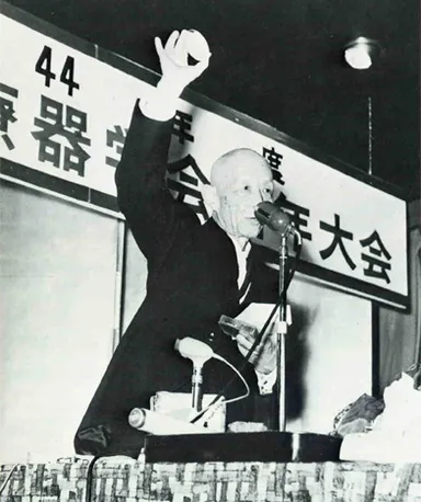 創業者 伊藤 賢治(2)