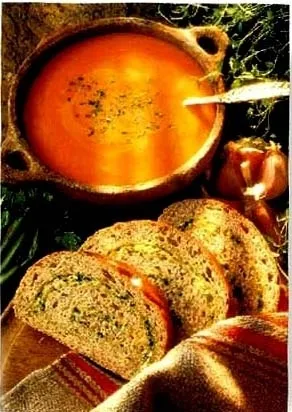 トマトとセロリのスープ