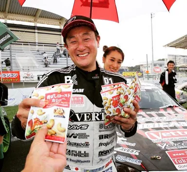 上野高広選手がプロモーションを展開