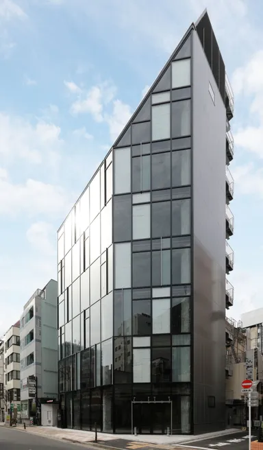 イータス新橋 全景