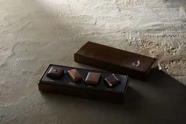 C.C.C. CHOCOLAT In Ei Rai San