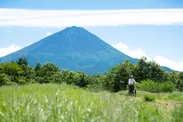 【星のや富士】プライベートサイクリング_富士山背景