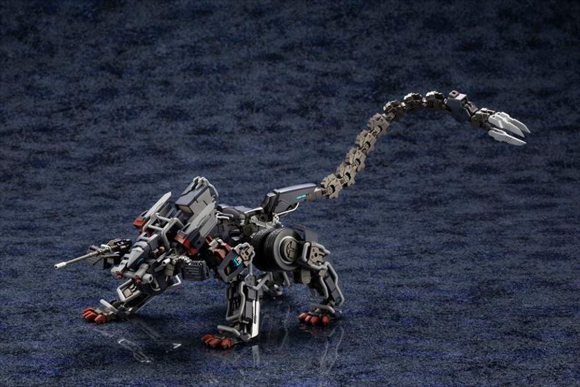 レイブレード・インパルスの原型となった優秀な量産機
「ロード・インパルス」が登場！
格闘形態「ゾアテックスモード」から走行形態「ビークルモード」に
システムコンバートも可能！