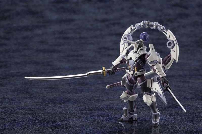サムライのようなシルエットの最新型のアーマータイプ「白麟角」登場