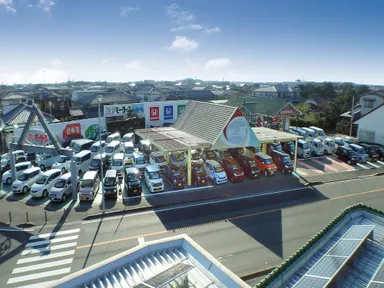 松下モータース本店展示場