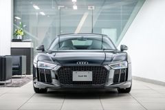 世界限定一台の「アウディR8」が5,500万円でオークションに出品！全世界から注目が集まる幻の一台。オークション終了まで残り2日。