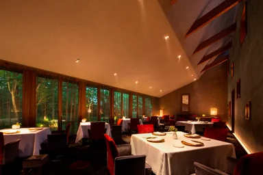 【ブレストンコート ユカワタン】内観_01