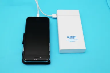 スマートフォンへ充電