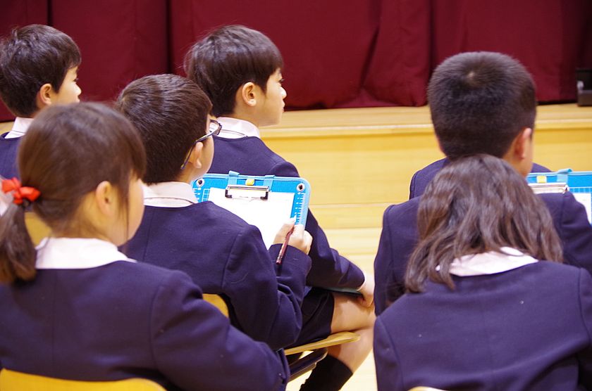 スターアライアンス 小学校で スターアライアンスについて と Caの仕事 を教える特別授業を開催 スターアライアンスのプレスリリース スターアライアンス 小学校で スターアライアンスについて と Caの仕事 を教える特別授業を開催 スターアライアンスのプレスリリース
