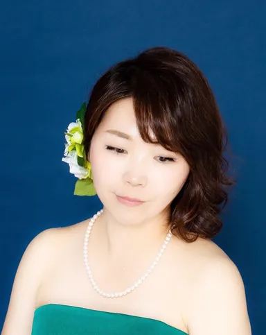 ピアニスト：小西 真澄