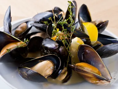 ムール貝のワイン蒸し
