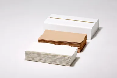 徳用サイズのペーパータオルやキッチンペーパーを小分けして入れる。