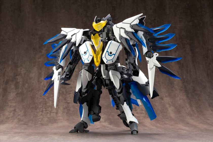 分離・組み換えによって2種のサポートマシンに姿を変える
聖騎士の甲冑をイメージした巨大なパワードスーツ
「ギガンティックアームズ07　ルシファーズウイング」が登場！