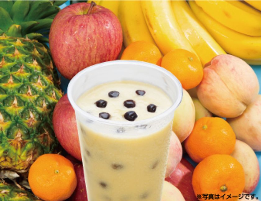 できたてフレッシュにこだわったジューススタンド
「Juicer Bar (ジューサーバー)」のタピオカメニューに
「タピオカミックス」と「ホットタピオカ宇治抹茶」の
２種類の新商品が登場！