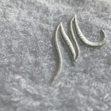 リネンタオル_立体刺繍