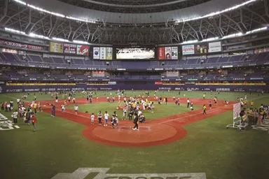 試合終了後のグラウンドウォーク（イメージ）