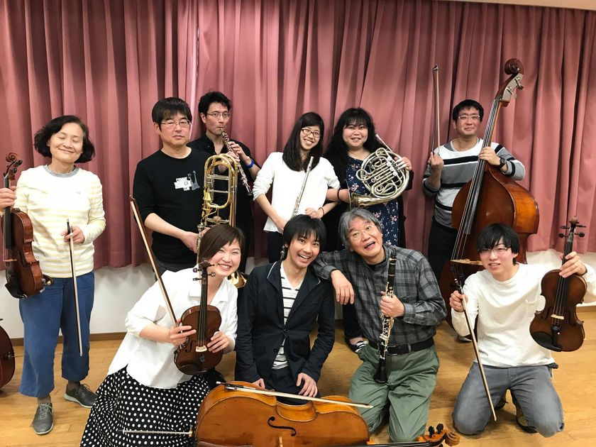 「さくらムジカオーケストラ」主催
未就学児歓迎！入場無料！親子も楽しめる酒蔵コンサート
2019年3月22日(金)　白鶴御影校で開催