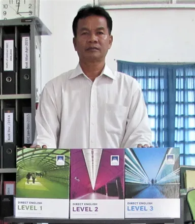 カンボジアに到着した英会話リンゲージ教材