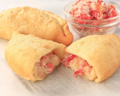 ＜ポケットピザ＞タラバ蟹のベシャメルソース