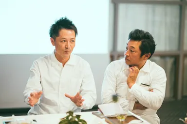 生産者が知覧茶への想いを語る様子。