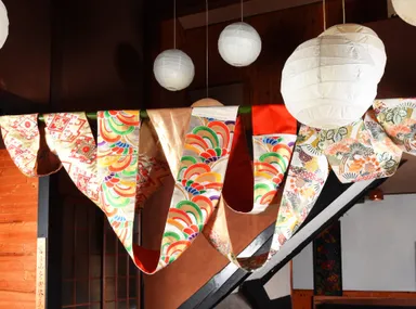 みよし和の空間