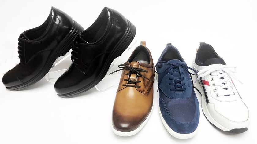 重さを調節できる、トレーニングシューズが登場！
「FOOT POWER」3月中旬より発売
