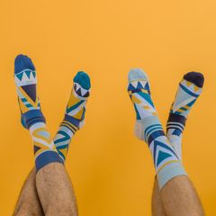 ファッション系インフルエンサーおすすめ！アシンメトリーデザインの海外靴下ブランド『SOLOSOCKS』が日本の展示会に初出店