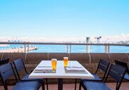 横浜の海を見渡せる絶好のロケーションとホテルならではの料理が魅力のビアガーデンをゴールデンウィーク期間限定で開催！