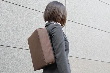 避難時はリュックとして背負うOTE