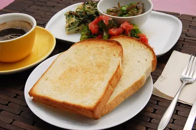 展開店舗イメージ　一例 小麦と酵母　濱田家